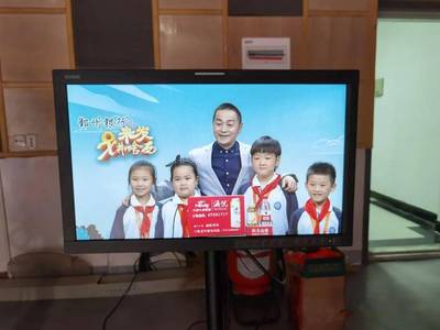 寧波鄉(xiāng)音傳四海——訪《來(lái)發(fā)講啥西》節(jié)目主持人阿偉談電視節(jié)目制作